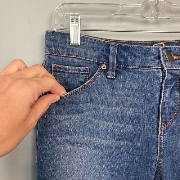 𝅺miracle Jean Faith Skinny Medium Wash Stretch Slimming Jeans Women's Size 4 - Picture 4 of 10